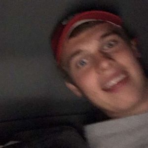 Meet your Posher, Sam